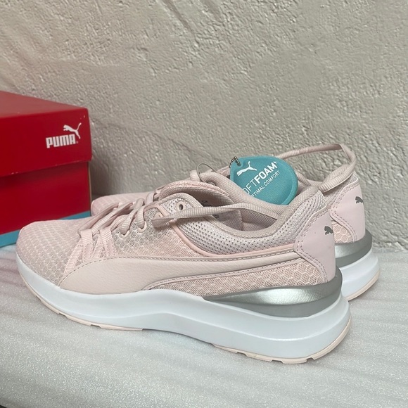 Puma - Ladies’ Sneakers - Picture 5 of 8